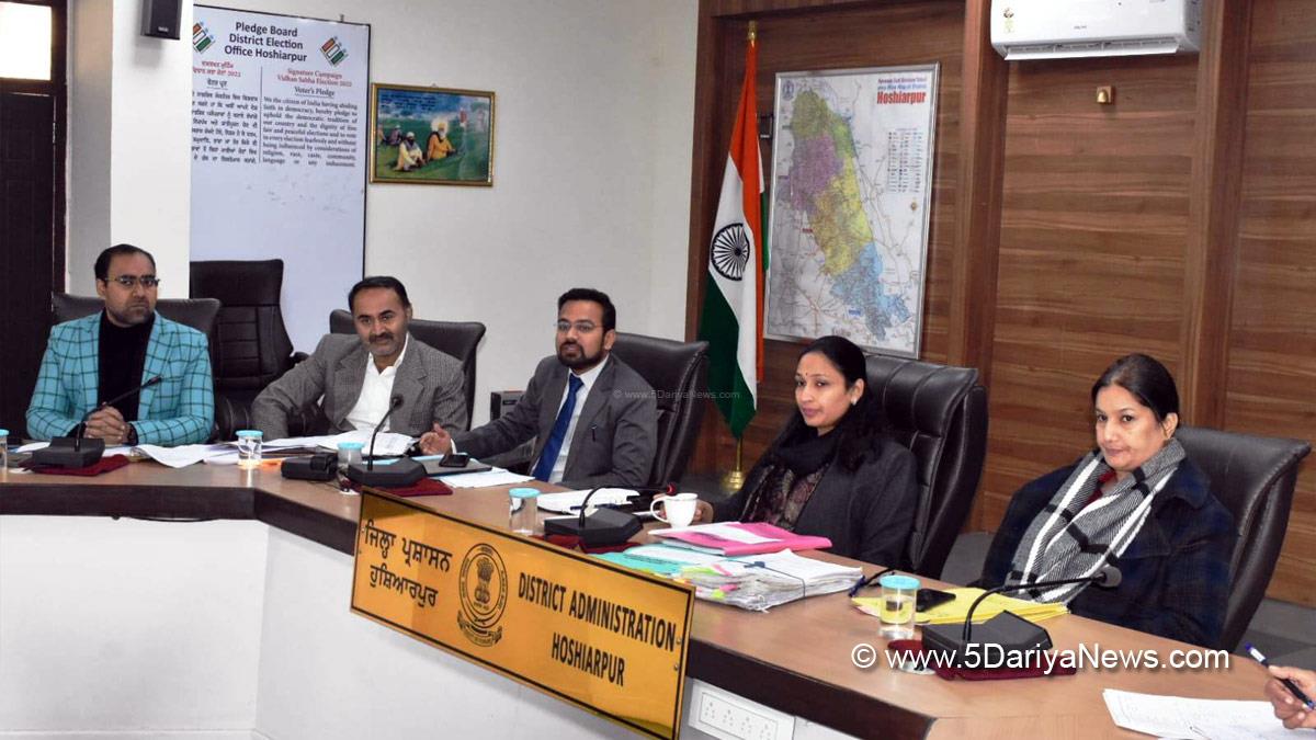 DC Hoshiarpur, Deputy Commissioner Hoshiarpur, Komal Mittal, Hoshiarpur