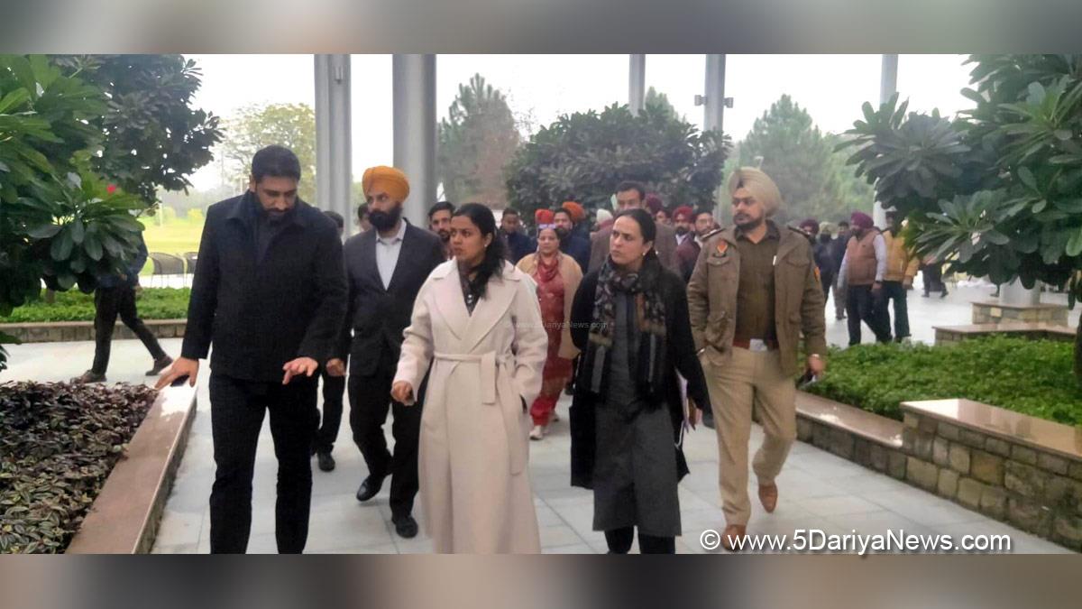 DC Mohali, Aashika Jain, Deputy Commissioner Mohali, S.A.S. Nagar, S.A.S. Nagar Mohali, Mohali, Sahibzada Ajit Singh Nagar, Indian School of Business, ISB Mohali,School of Eminence