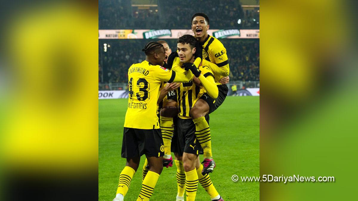 Sports News, Football, Football Player, Bundesliga, Dortmund, Augsburg