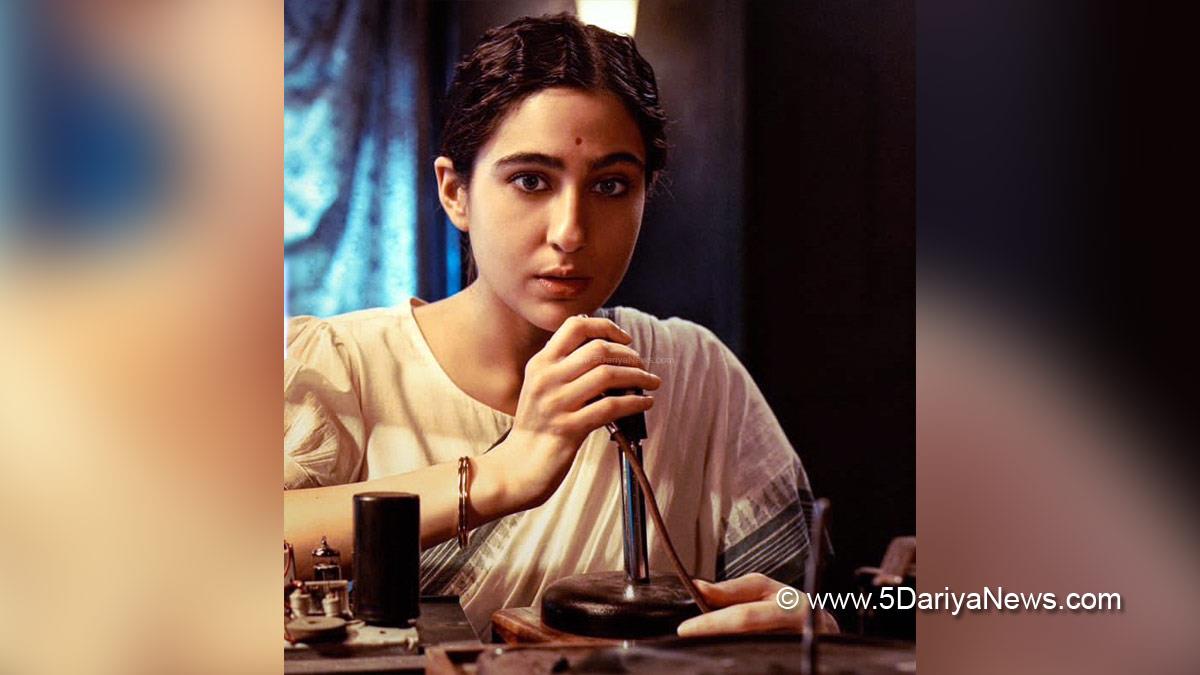 Sara Ali Khan, Bollywood, Entertainment, Mumbai, Actress, Cinema, Hindi Films, Movie, Mumbai News, Usha Mehta, Ae Watan Mere Watan