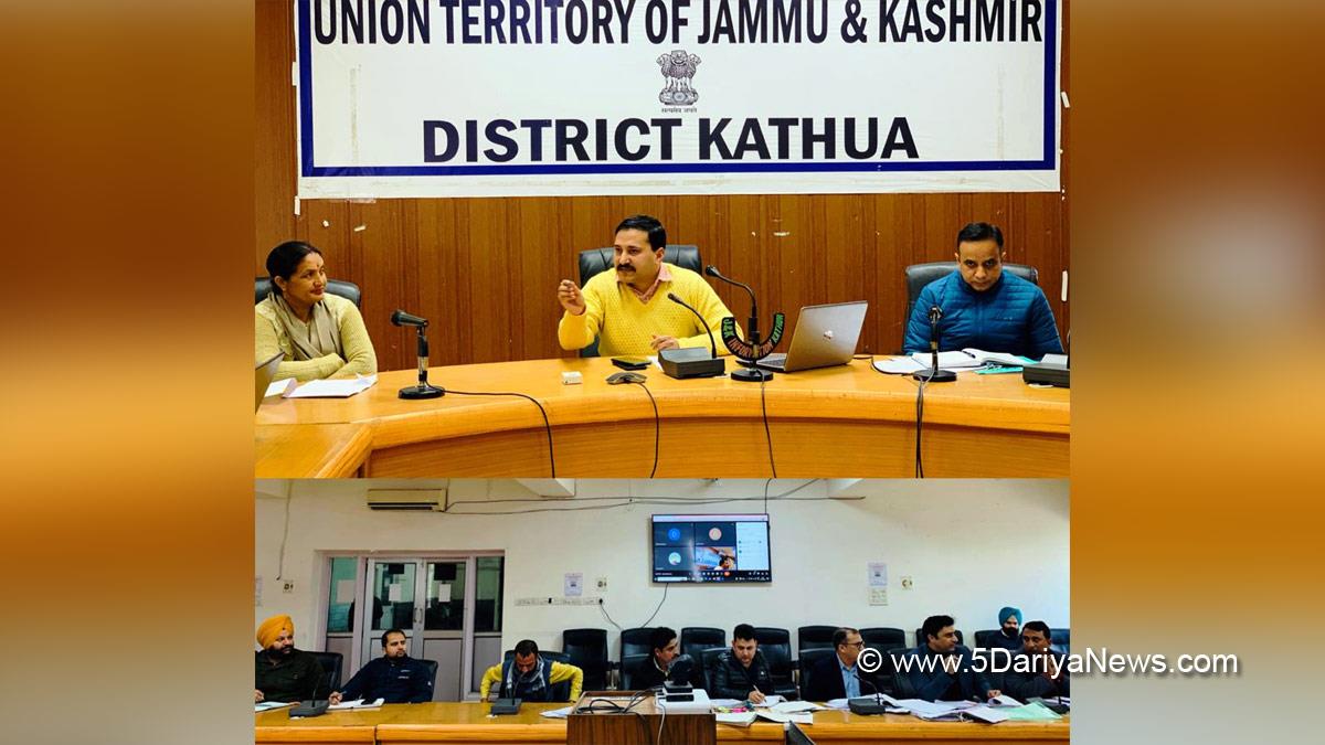 Kathua, DDC Kathua, District Development Commissioner Kathua, Rahul Pandey, Kashmir, Jammu And Kashmir, Jammu & Kashmir, District Administration Kathua, Forest Rights Act, FRA