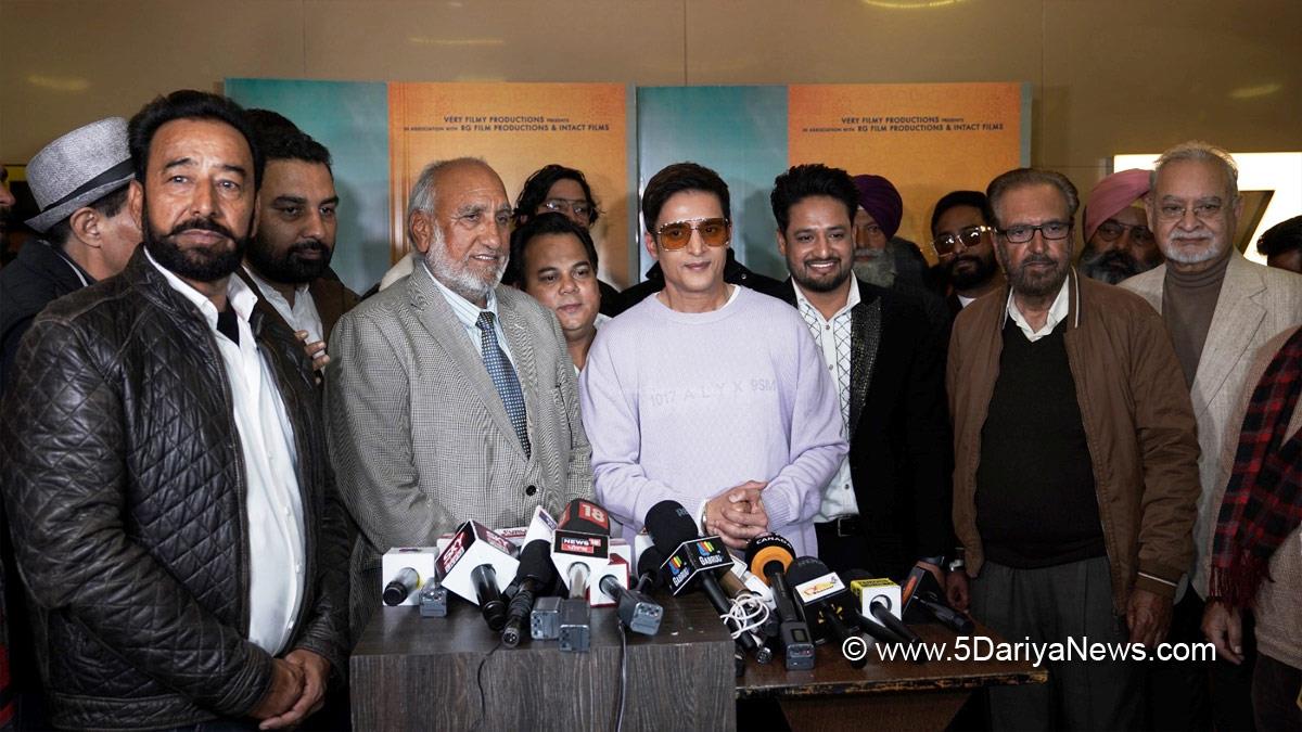 Pollywood, Tu Hovein Main Hovan, Jimmy Sheirgil , Kulraj Randhawa, Sajjan Adeeb , Delbar Arya , Jimmy Sheirgill Kulraj Randhawa Movie , Tu Hovein Main Hovan Movie , Tu Hovein Main Hovan Release Date , Tu Hovein Main Hovan Movie Release Date , Tu Hovein Main Hovan Movie Cast , Vakil Singh , Very Filmy Productions , Knock Media , Tu Hovein Main Hovan Trailer , Jai Arya , Sandeep Tokas , Dinesh Arya , Rampal Singh Grewal , Harry Pannu