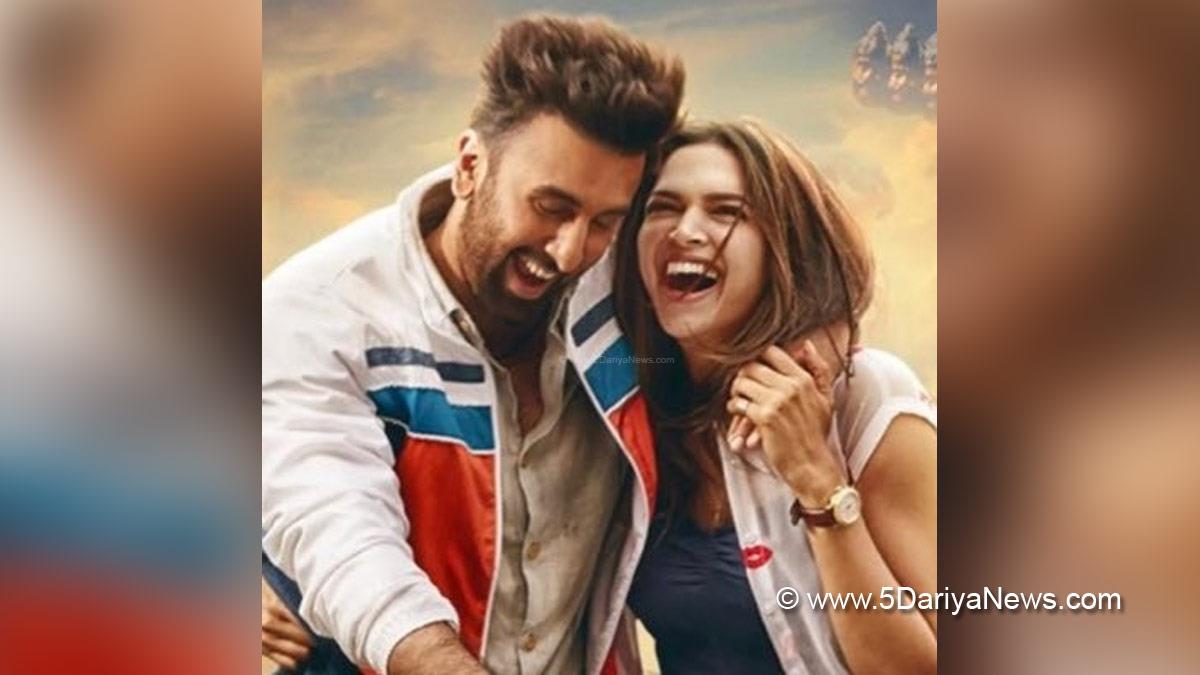 Ranbir Kapoor, Deepika Padukone, Bollywood, Entertainment, Mumbai, Actor, Actress, Cinema, Hindi Films, Movie, Mumbai News, Tamasha, Valentine Week
