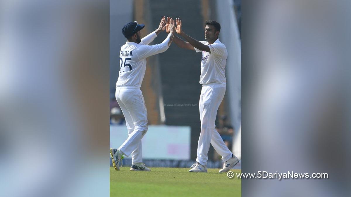 Sports News, Cricket, Cricketer, Player, Bowler, Batsman, India, Australia, India Vs Australia, Test Series, Border Gavaskar Trophy, Border Gavaskar Test Series, Ravichandran Ashwin, Cheteshwar Pujara