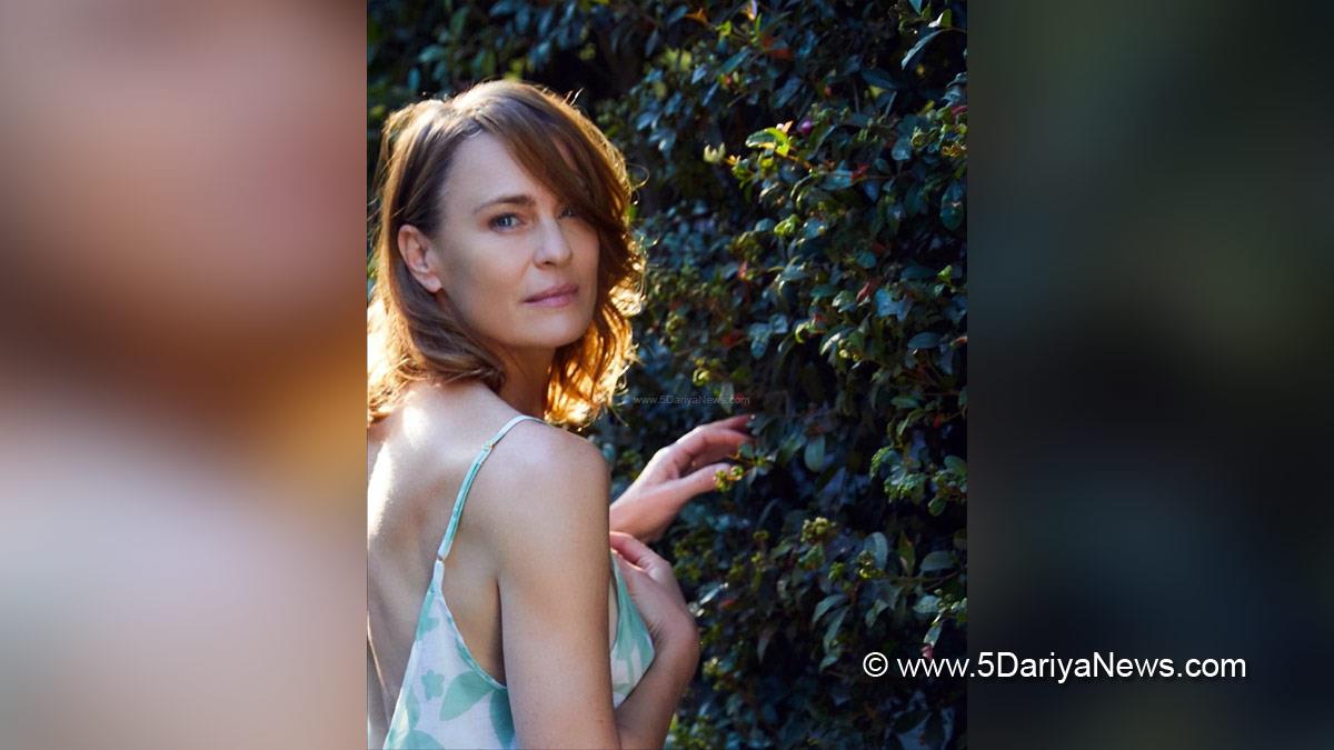  Hollywood, Web Series, Los Angeles, Actress, Actor, Cinema, Movie, Robin Wright, Wonder Woman, Paradise Lost
