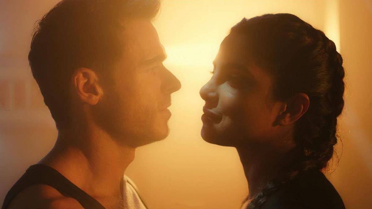 Bollywood, Web Series, Hollywood, Priyanka Chopra, Citadel, Priyanka Chopra Citadel, Priyanka Chopra Citadel Look, Priyanka Chopra Citadel Trailer, Priyanka Chopra Citadel First Look, Priyanka Chopra Citadel Release Date, Priyanka Chopra Citadel Episodes, Priyanka Chopra Upcoming Web Series, Citadel Release Date, Citadel Series Release Date
