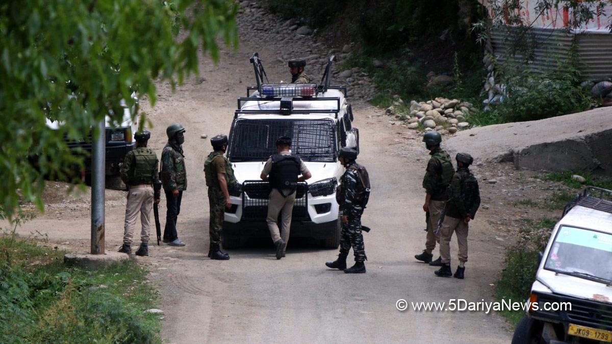 Encounter, Gunfight, Pulwama, Jammu, Kashmir, Jammu And Kashmir, Jammu & Kashmir, Sanjay Sharma, Aqib Mustaq Bhat