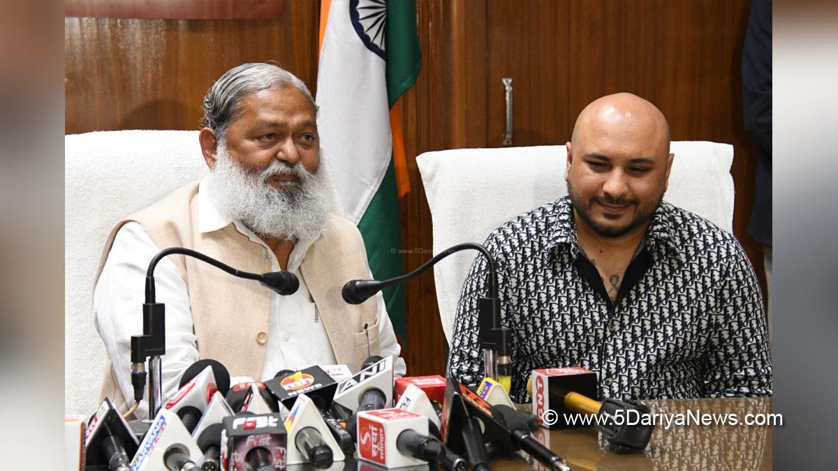 Anil Vij, Haryana, Bharatiya Janata Party, BJP, BJP Haryana, Music, Entertainment, Singer, Song, B Praak, Badhte Jaana Hai, India Hanste Jaana Hai