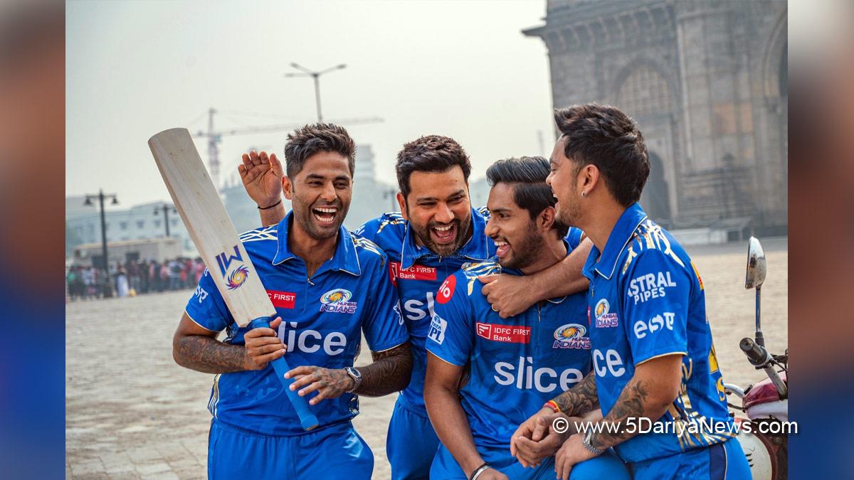 Sports News, Cricket, Cricketer, Player, Bowler, Batsman, Indian Premier League, IPL, Indian Premier League 2023, IPL 2023, Mumbai Indians, Mumbai Indians Jersey, Mumbai Indians New Jersey