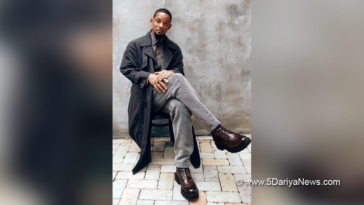 Hollywood, Los Angeles, Actress, Actor, Cinema, Movie, Will Smith, Batgirl