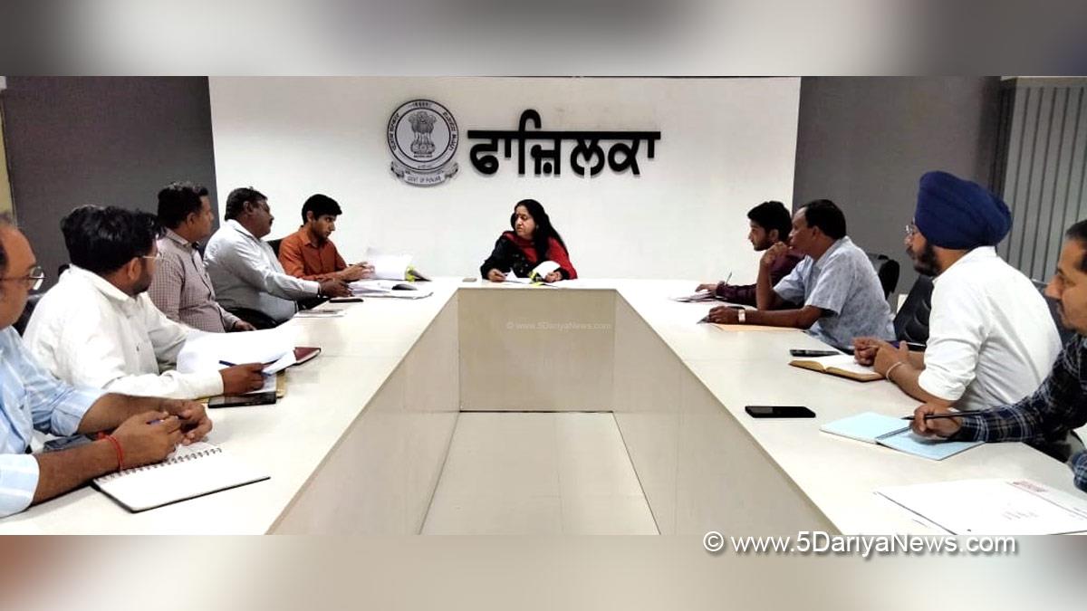 DC Fazilka, Senu Duggal, Fazilka, Deputy Commissioner Fazilka