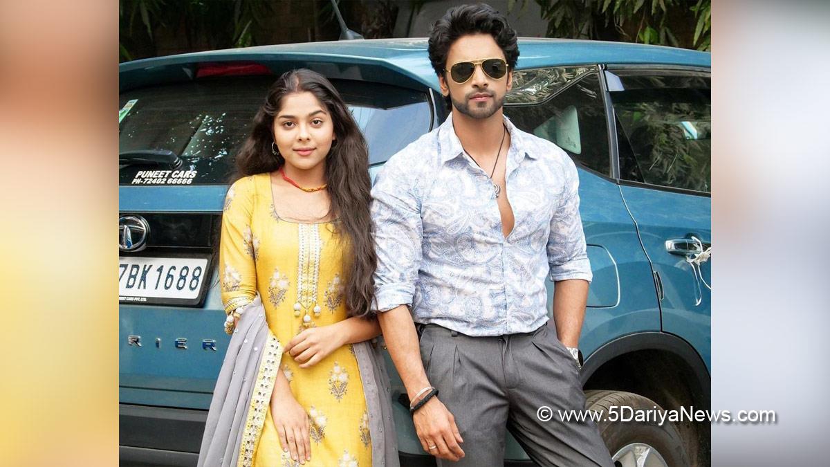 Bollywood, Entertainment, Mumbai, Actor, Actress, Cinema, Hindi Films, Movie, Mumbai News, Heroine, Niharika Chouksey, Aakash Ahuja