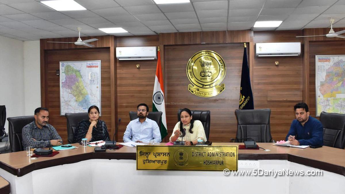 DC Hoshiarpur, Deputy Commissioner Hoshiarpur, Komal Mittal, Hoshiarpur