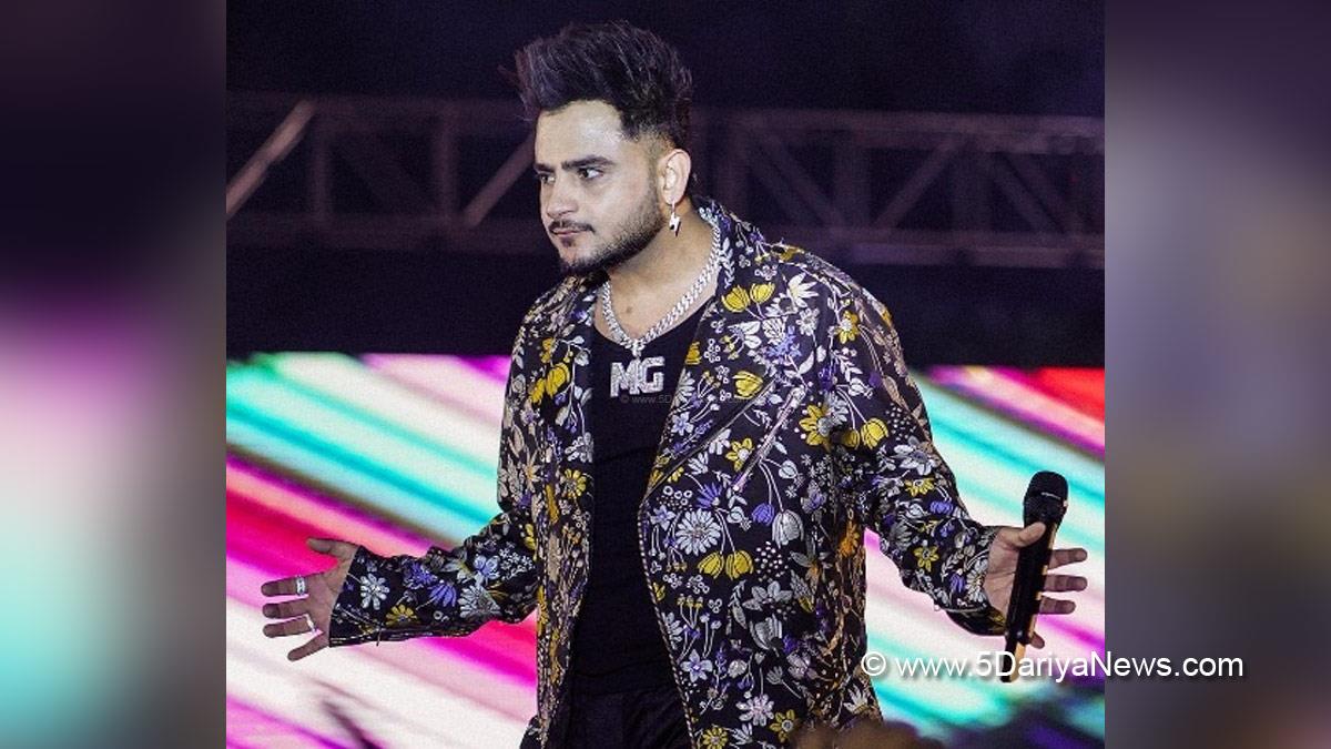 Music, Entertainment, Mumbai, Singer, Song, Mumbai News, Millind Gaba