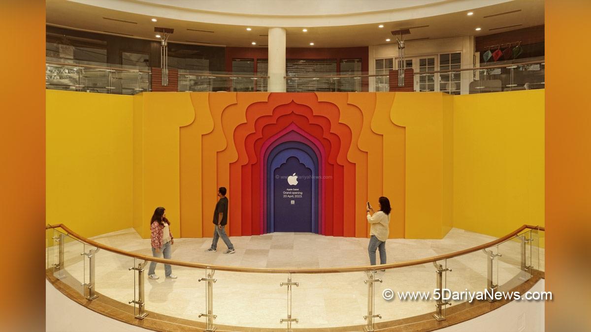 Commercial, Apple, Apple Store, Apple Retail Store, Apple Store India, Apple Store Mumbai, Apple Retail Store India, Apple Retail Store Mumbai, Apple Retail Store Delhi, Apple Store Delhi