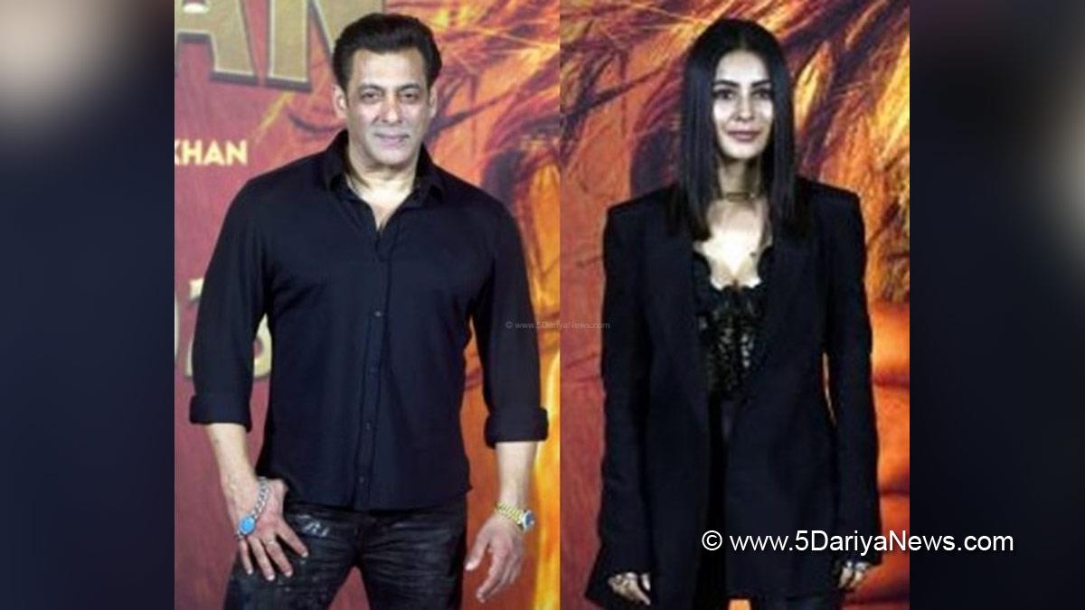 Bollywood, Salman Khan, Pooja Hegde, Kisi Ka Bhai Kisi Ki Jaan, Kisi Ka Bhai Kisi Ki Jaan New Poster, Kisi Ka Bhai Kisi Ki Jaan Poster, Salman Khan Kisi Ka Bhai Kisi Ki Jaan, Kisi Ka Bhai Kisi Ki Jaan Release Date, Kisi Ka Bhai Kisi Ki Jaan Cast, Kisi Ka Bhai Kisi Ki Jaan Movie, Kisi Ka Bhai Kisi Ki Jaan Trailer, Kisi Ka Bhai Kisi Ki Jaan Trailer Release Date, Kisi Ka Bhai Kisi Ki Jaan Director, Farhad Samji