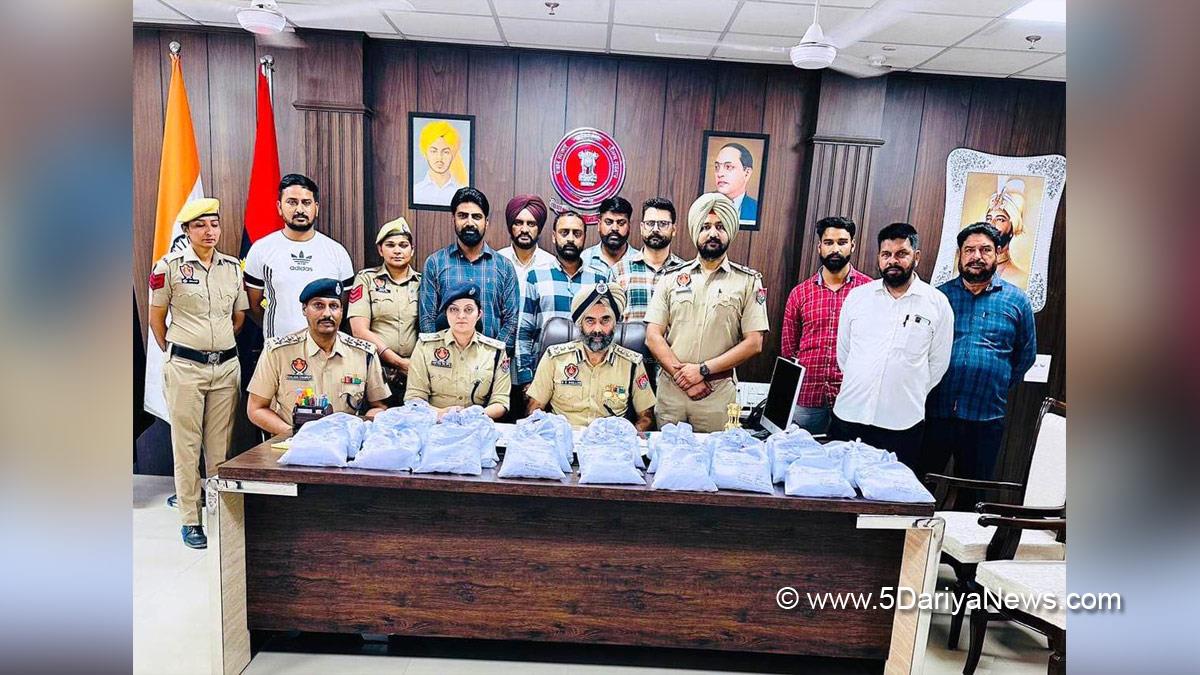 Crime News Punjab, Punjab Police, Police, Crime News, Fazilka Police, Fazilka, Heroin, Gaurav Yadav, Punjab Admin, Director General of Police Punjab, DGP Punjab