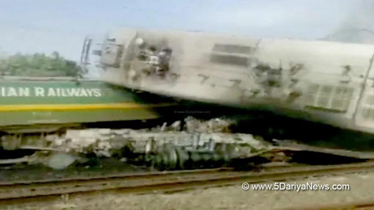 Hadsa, Hadsa India, Madhya Pradesh, Train, Train Collide, Madhya Pradesh Train Accident