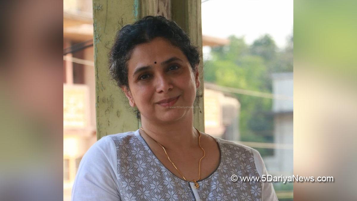 TV, Television, Entertainment, Mumbai, Actor, Actress, Mumbai News, Supriya Pilgaonkar, Sachin, Sachin Supriya