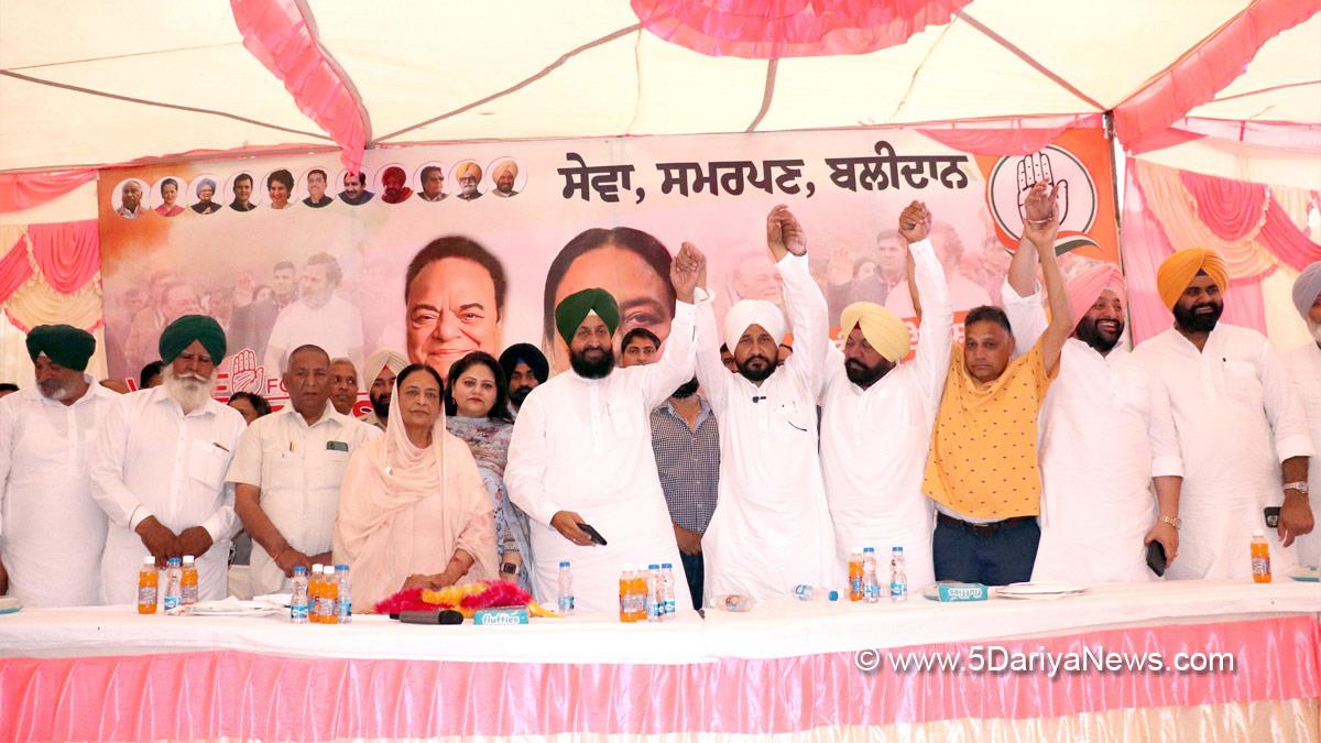 Charanjit Singh Channi, Punjab Pradesh Congress Committee, Congress, Punjab Congress, Karamjit Kaur Chaudhary, Vikramjit Singh Chaudhary, Partap Singh Bajwa