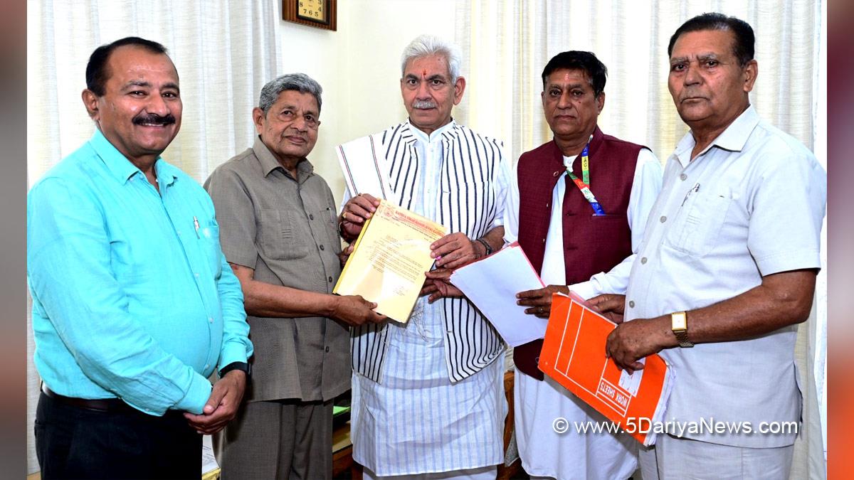 Manoj Sinha, Lieutenant Governor J&K, Raj Bhavan, Jammu, Srinagar, Kashmir, Jammu And Kashmir, Jammu & Kashmir, Rajeev Rai Bhatnagar, Eid ul Fitr