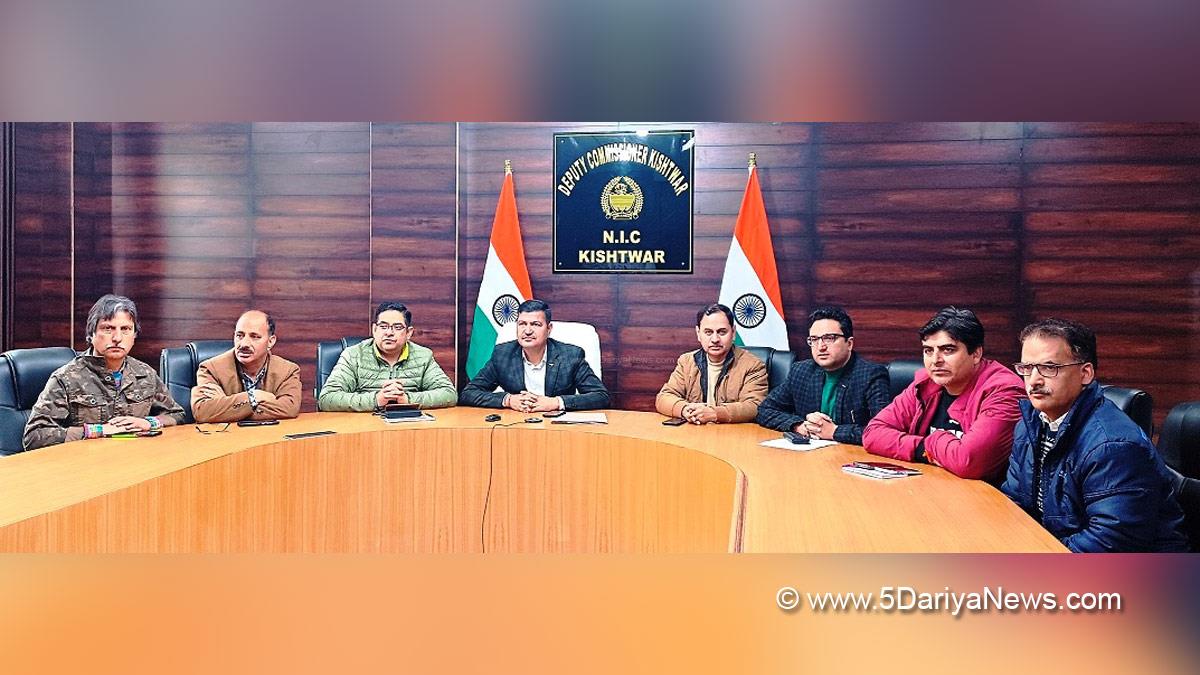 District Administration Kishtwar, ADDC Sham Lal, ADC Inderjeet Parihar, ACR, Varunjeet Singh Charak, Kashmir, Jammu And Kashmir, Jammu & Kashmir, 16th Civil Services Day