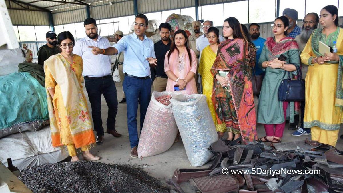Jammu, Avny Lavasa, Deputy Commissioner Jammu, Kashmir, Jammu And Kashmir, Jammu & Kashmir, District Administration Jammu