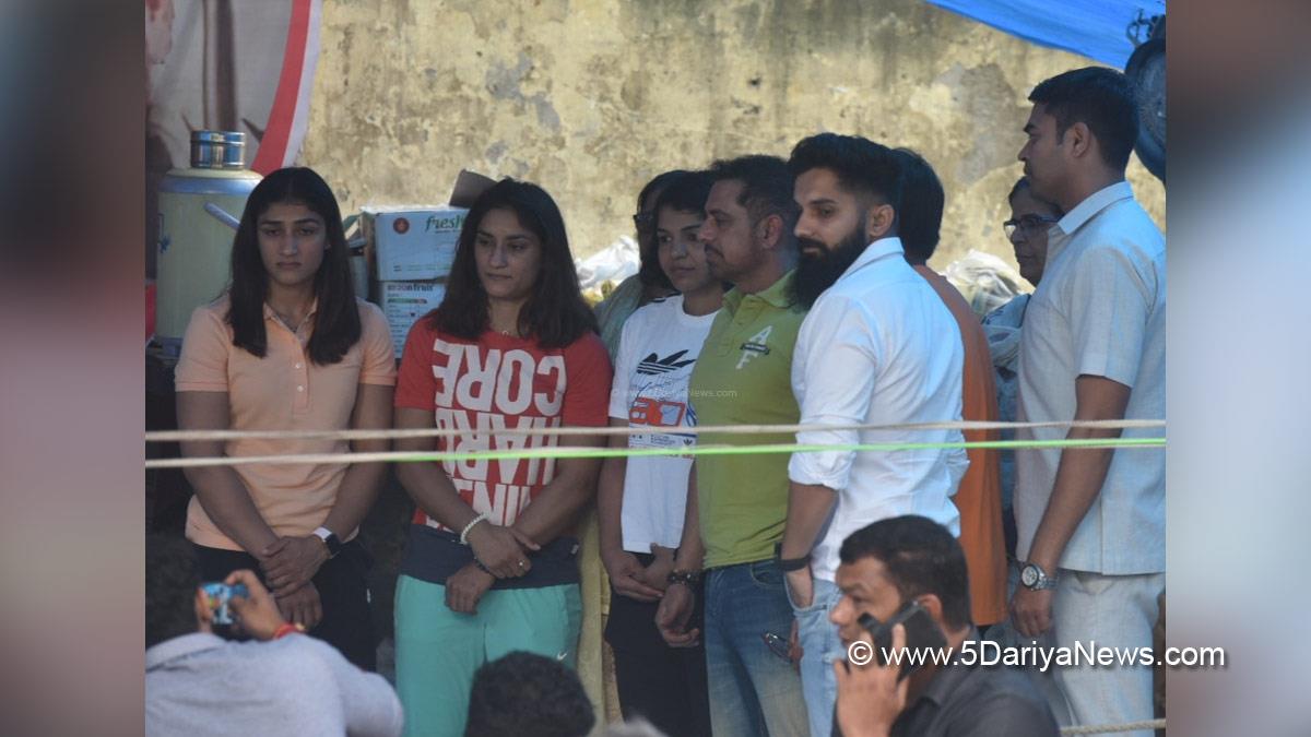 Protest, Wretlers Protest, Wretlers Protest New Delhi, Wretlers Protest News, Wretlers Protest Reason, Wretlers Protest In India, Brij Bhushan Sharan Singh News, Brij Bhushan Sharan Singh Latest News, Wrestling Federation of India, WFI, WFI President, Bajrang Punia, Vinesh Phogat, Sakshi Malik, Bajrang Vinesh Sakshi Protest, Wretlers Protest News Today