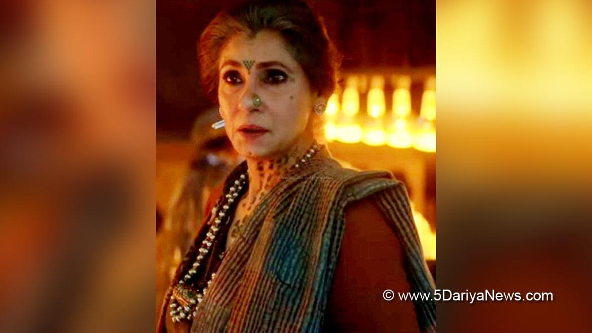 Web Series, Saas Bahu aur Flamingo, Saas Bahu aur Flamingo Release Date, Saas Bahu aur Flamingo Episodes, Saas Bahu aur Flamingo Cast, Saas Bahu aur Flamingo Series Release Date, Saas Bahu aur Flamingo Series Cast, Dimple Kapadia, Radhika Madan, Angira Dhar, Isha Talwar, Ashish Verma, Varun Mitra, Udit Arora, Deepak Dobriyal, Monica Dogra
