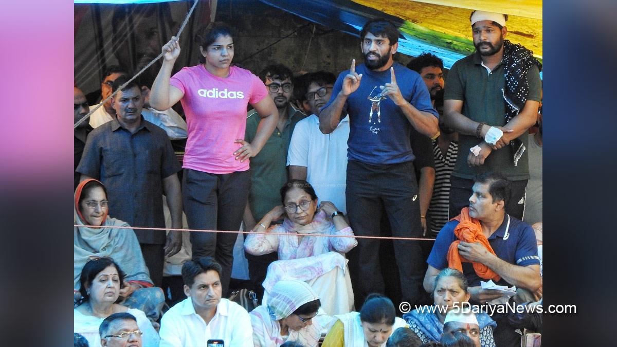 Protest, Wretlers Protest, Wretlers Protest New Delhi, Wretlers Protest News, Wretlers Protest Reason, Wretlers Protest In India, Brij Bhushan Sharan Singh News, Brij Bhushan Sharan Singh Latest News, Wrestling Federation of India, WFI, WFI President, Bajrang Punia, Vinesh Phogat, Sakshi Malik, Bajrang Vinesh Sakshi Protest, Wretlers Protest News Today, PT Usha, PT Usha Wrestlers Protest