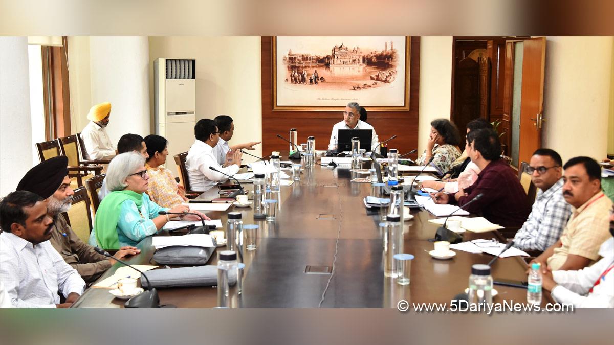 Vijay Kumar Janjua, Chief Secretary, Chief Secretary of Punjab, Chief Secretary Punjab, IAS officer, IAS, Punjab, Punjab Government, Government of Punjab