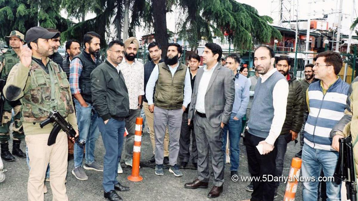 Srinagar, Deputy Commissioner Srinagar, Mohammad Aijaz Asad, Jammu, Kashmir, Jammu And Kashmir, Jammu & Kashmir, District Administration Srinagar