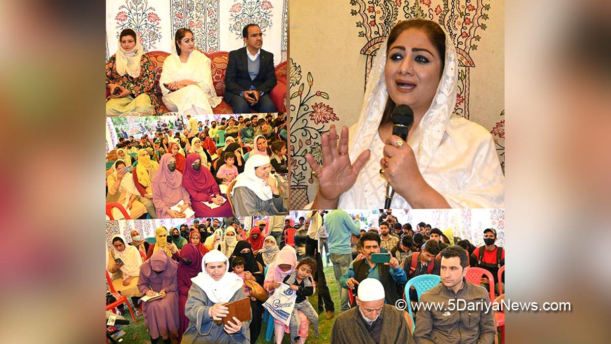Hina Bhat, Kashmir, Jammu And Kashmir, Jammu & Kashmir, Jammu, J&K Khadi Villages and Industries Board, JKKVIB, Dr.Hina Shafi Bhat, KVIB