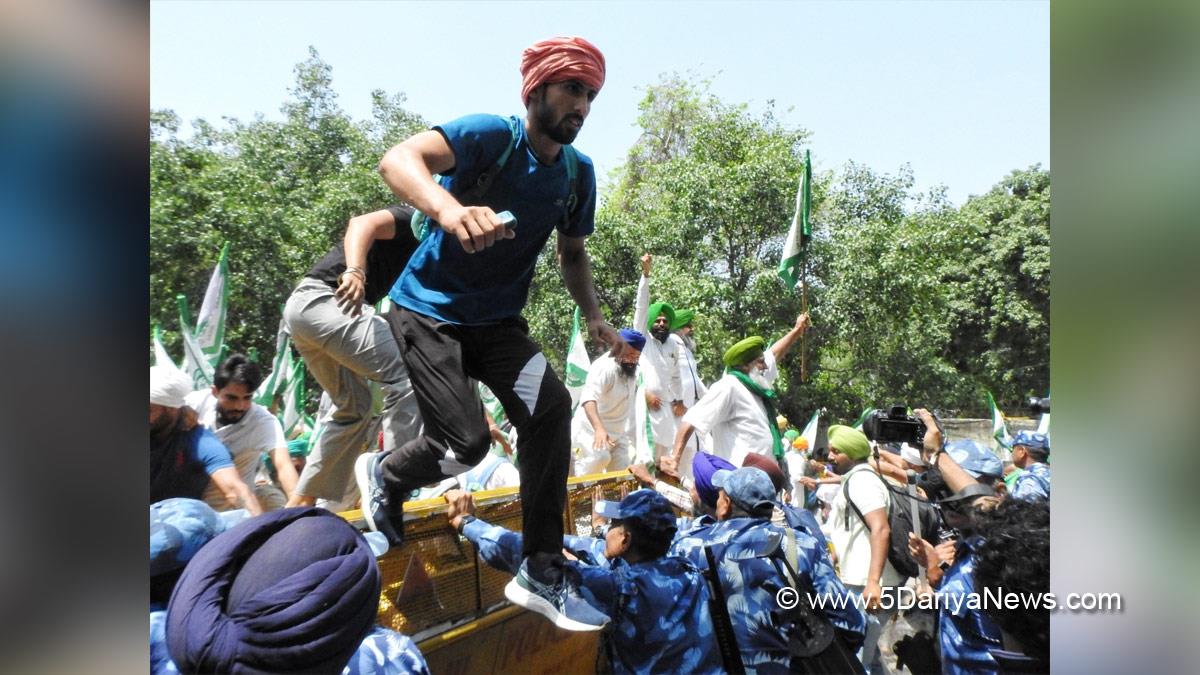 Protest, Wretlers Protest, Wretlers Protest New Delhi, Wretlers Protest News, Wretlers Protest Reason, Wretlers Protest In India, Brij Bhushan Sharan Singh News, Brij Bhushan Sharan Singh Latest News, Wrestling Federation of India, WFI, WFI President, Bajrang Punia, Vinesh Phogat, Sakshi Malik, Bajrang Vinesh Sakshi Protest, Wretlers Protest News Today