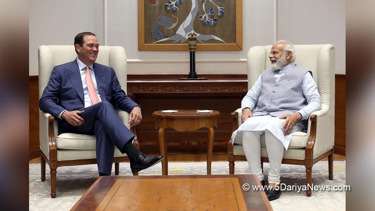 Narendra Modi, Modi, BJP, Bharatiya Janata Party, Prime Minister of India, Prime Minister, Narendra Damodardas Modi, Cisco CEO, Chuck Robbins