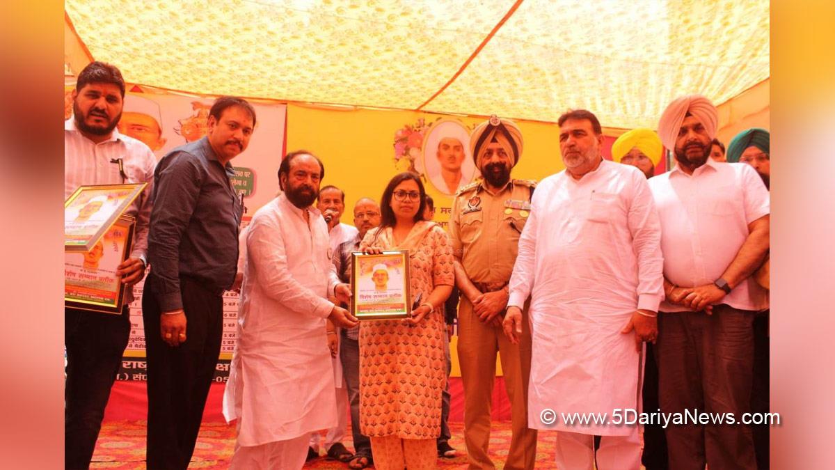 Ashok Prashar Pappi, Ashok Prashar, Ludhiana, AAP, Aam Aadmi Party, Aam Aadmi Party Punjab, AAP Punjab, Gurpreet Bassi Gogi, Kulwant Singh Sidhu, Daljit Singh Bhola Grewal, DC Ludhiana, Surabhi Malik, Ludhiana, Deputy Commissioner Ludhiana