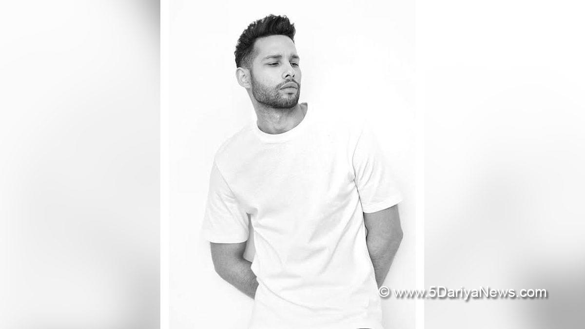 Bollywood, Entertainment, Mumbai, Actor, Actress, Cinema, Hindi Films, Movie, Mumbai News, Siddhant Chaturvedi, Siddhant Chaturvedi Forbes Asia 30, Forbes Asia 30, Forbes Asia 30 Under 30 List