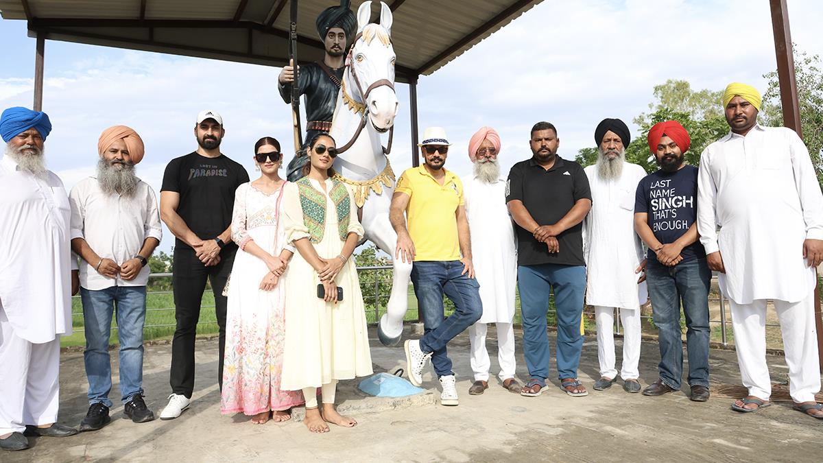 Pollywood, Ammy Virk, Dev Kharoud, Vikramjeet Virk, Amrinder Gill, Jatinder Mauhar, Maurh, Maurh Release Date, Maurh Movie, Maurh Movie Release Date, Maurh Cast, Maurh Movie Cast, Rhythm Boyz Entertainment, Karaj Gill, Kuljinder Singh Sidhu, Amiek Singh Virk, Manuel Randhawa, Jatin Sethi, Maurh Lehndi Rutt De Nayak, Ammy Virk Dev Kharoud, Ammy Virk Dev Kharoud Movie, Jarnail Singh