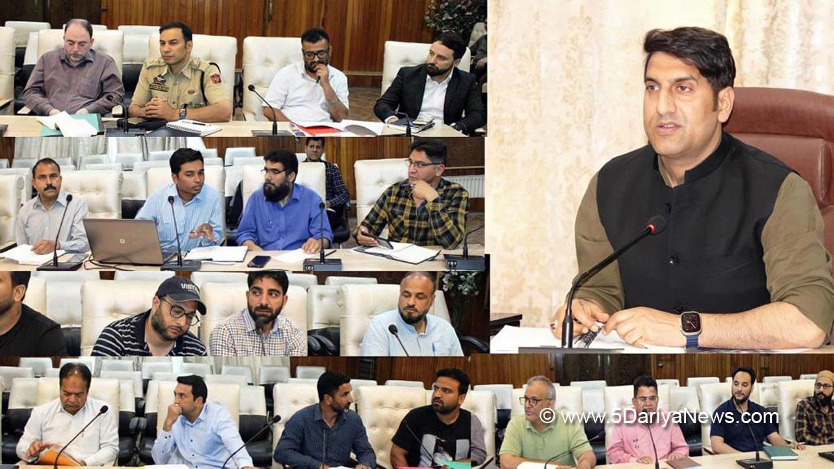 Srinagar, Deputy Commissioner Srinagar, Mohammad Aijaz Asad, Jammu, Kashmir, Jammu And Kashmir, Jammu & Kashmir, District Administration Srinagar