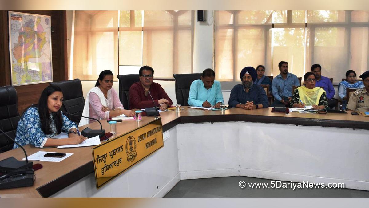 DC Hoshiarpur, Deputy Commissioner Hoshiarpur, Komal Mittal, Hoshiarpur