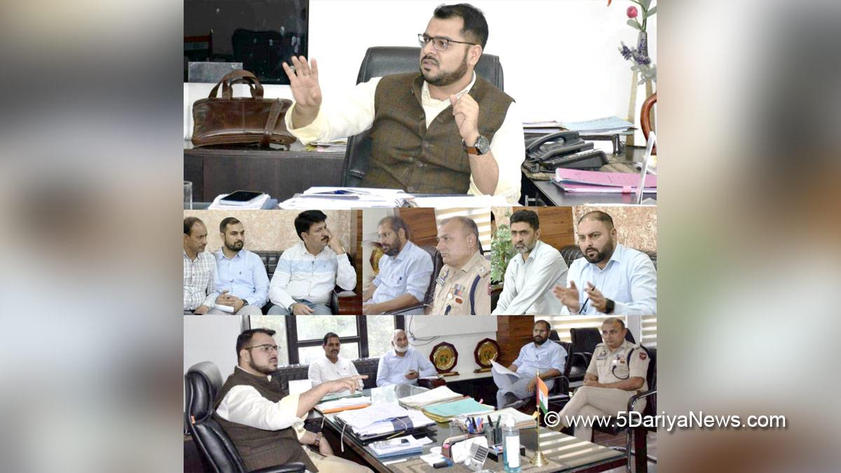 Poonch, Deputy Commissioner Poonch, Yasin M. Choudhary, Kashmir, Jammu And Kashmir, Jammu & Kashmir, District Administration Poonch, Tahir Mustafa Malik, Mushim Ahmed, Suresh Manda 