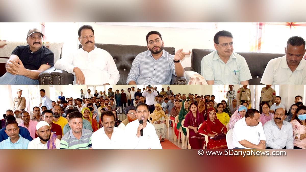 Udhampur, DDC Udhampur, District Development Commissioner Udhampur, Sachin Kumar Vaishay, Sachin Kumar Vaishya, Kashmir, Jammu And Kashmir, Jammu & Kashmir, District Administration Udhampur, Community Facility Centre, CFC, Lal Chand, Block Diwas, Jan Abhiyan Camp, Jan Abhiyan, Jan Sunvayi, Jan Abhiyan, Jan Adhikar, Awami Muhim, Jan Abhiyan Program, Mega Block Diwas, Weekly Block Diwas