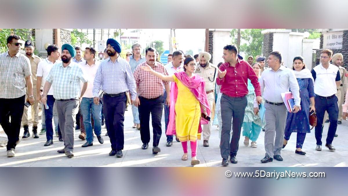Jammu, Avny Lavasa, Deputy Commissioner Jammu, Kashmir, Jammu And Kashmir, Jammu & Kashmir, District Administration Jammu, Shri Amarnath Ji Yatra, Shri Amarnathji Yatra 2023, Amarnathji Yatra, Amarnathji Yatra 2023, Shri Amarnath Ji Pilgrimage, Shri Amarnathji Shrine Board, SASB, SANJY-2023