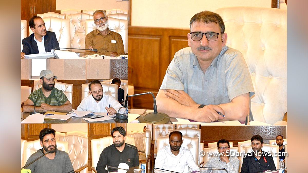 Kulgam, Additional District Development Commissioner, ADDC, Showkat Ahmad Rather, Kashmir, Jammu And Kashmir, Jammu & Kashmir, District Administration Kulgam