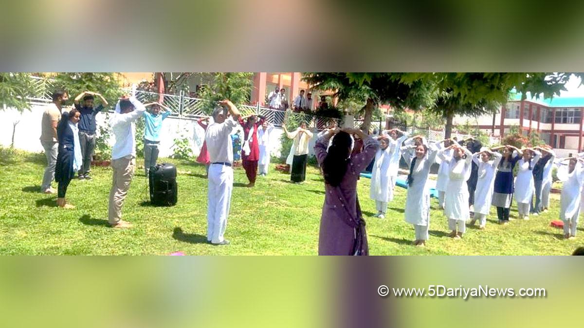 Kishtwar, Dr. Jyoti Parihar, Kashmir, Jammu And Kashmir, Jammu & Kashmir, Yoga Day Celebration, Yoga Workshop, Prof. Lekh Raj Nirala