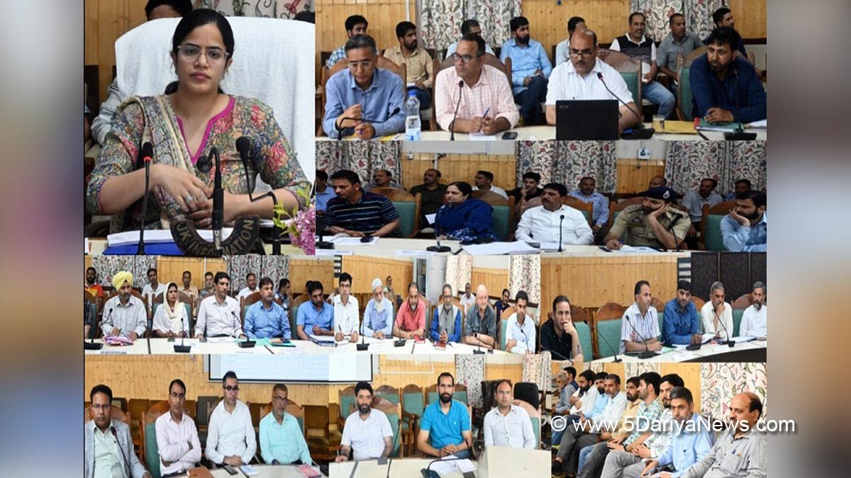 Kupwara, Deputy Commissioner Kupwara, Ayushi Sudan, Kashmir, Jammu And Kashmir, Jammu & Kashmir, District Administration Kupwara, Altaf Ahmad Khan