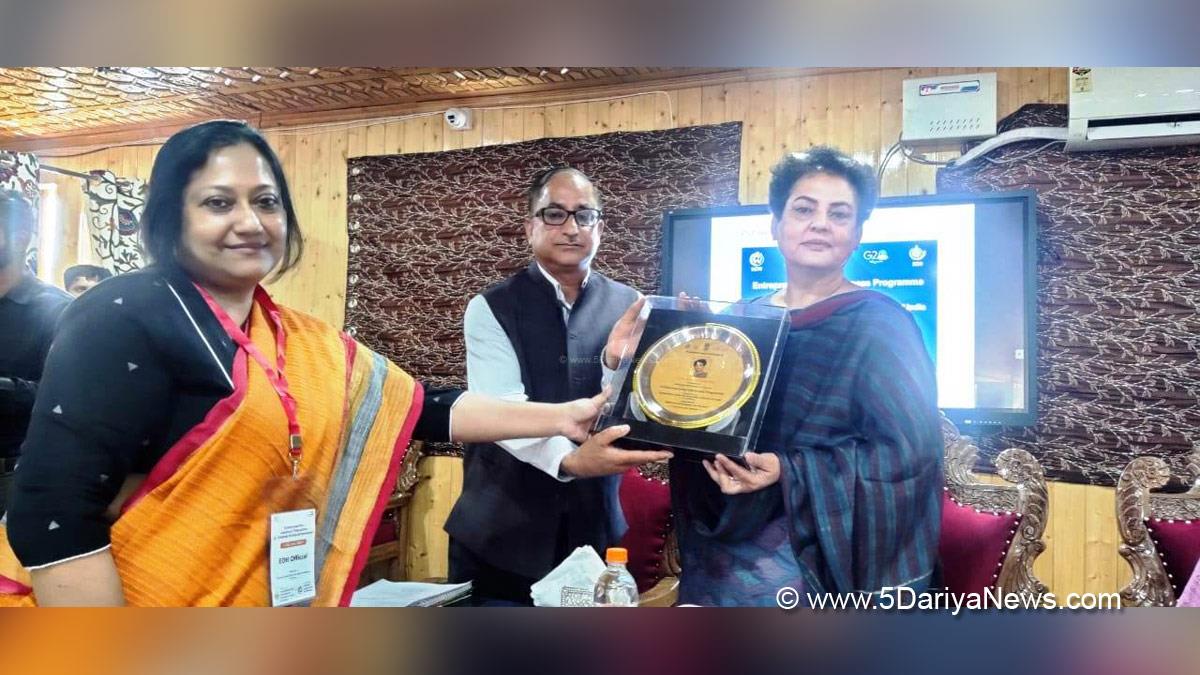 JK Admin, Rekha Sharma,Entrepreneurship Awareness Programme,  Jammu and Kashmir Entrepreneurship Development Institute, JKEDI, National Commission for Women, Kashmir, Jammu And Kashmir, Jammu & Kashmir