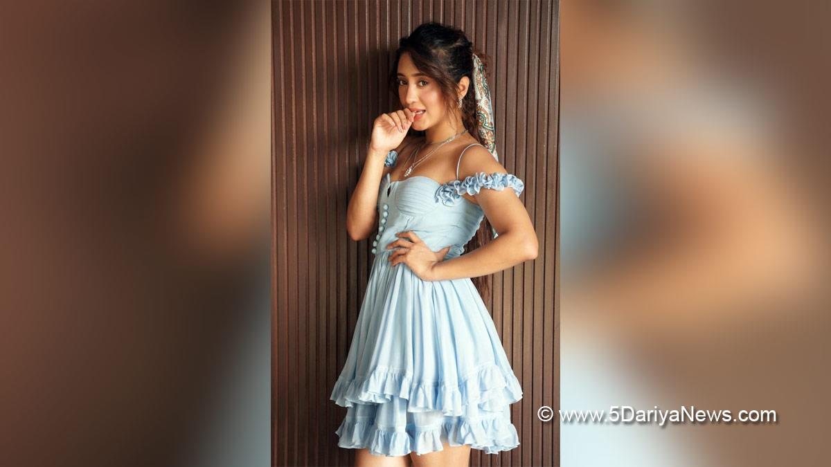 Bollywood, Entertainment, Mumbai, Actress, Cinema, Hindi Films, Movie, Mumbai News, Heroine, Ekta Kapoor, Shivangi Joshi, Barasaaten Mausam Pyaar