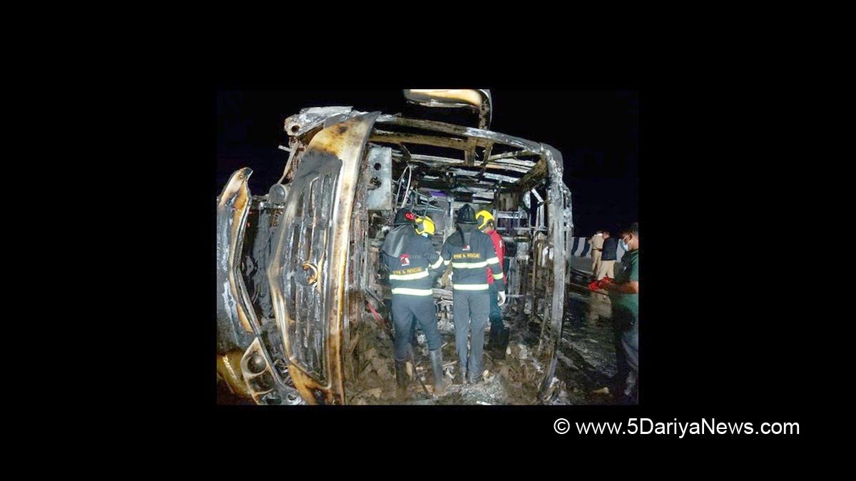 Hadsa, Nagpur, Mumbai, Bus Accident