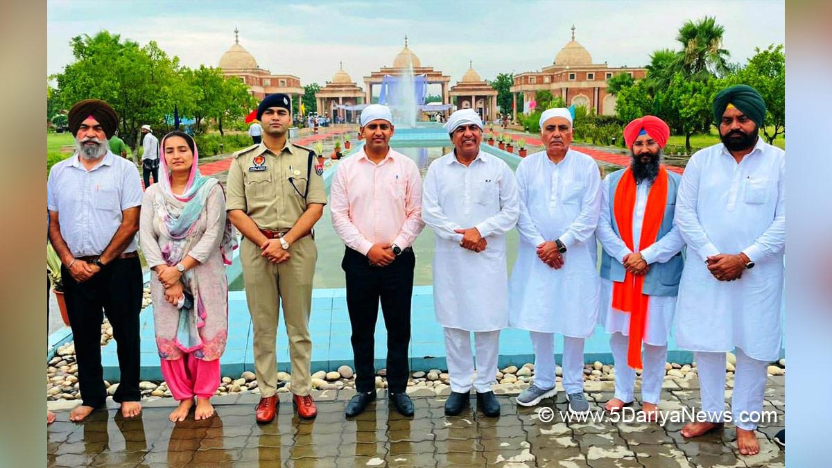Bram Shanker Jimpa, AAP, Aam Aadmi Party, Aam Aadmi Party Punjab, AAP Punjab, Government of Punjab, Punjab Government, Hoshiarpur, Raman Bahl, DC Gurdaspur, Himanshu Aggarwal, Gurdaspur, Deputy Commissioner Gurdaspur